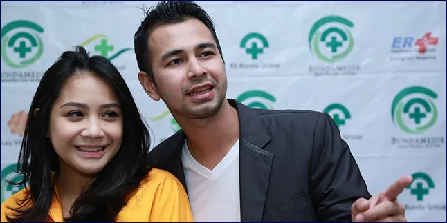 [Video] Beginilah Wajah Baby Rafathar Menurut Raffi - Nagita