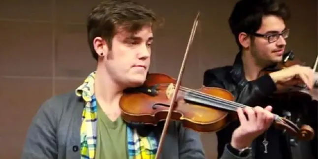 Video Biola Cover Taylor Swift Curi Perhatian