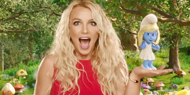 [Video] Britney Spears Berpetualang di Dunia Smurf Pada Klip Baru