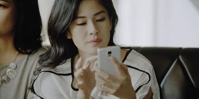 VIDEO Cinta Ajak Rangga Main Let's Get Rich, AADC Masih Romantis?