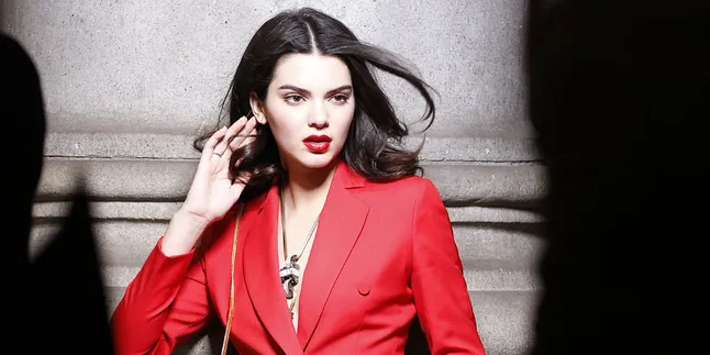 Video Ini Ungkap Hal Menggelikan di Keluarga Besar Kardashian Video Ini Ungkap Hal Menggelikan di Keluarga Besar Kardashian
