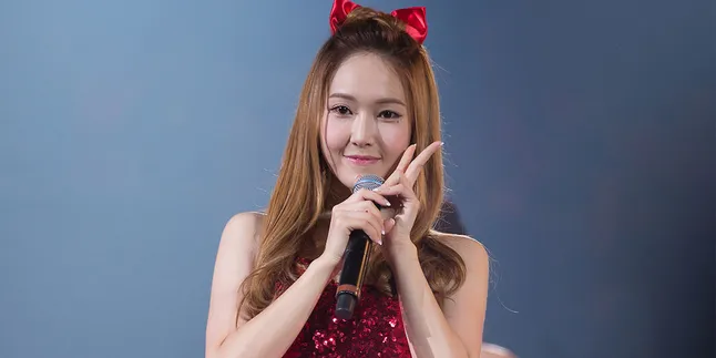 [VIDEO] Jessica Eks. Girls Generation Menangis Saat Fansign