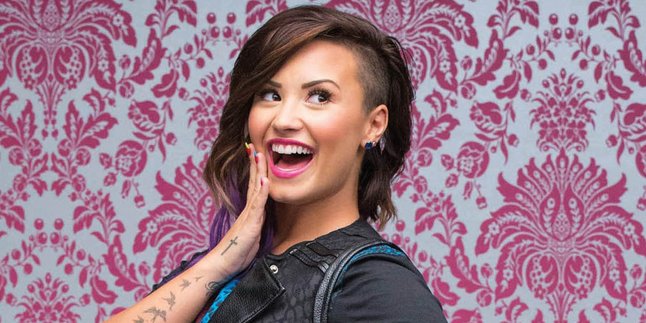 Video Menyentuh Demi Lovato Untuk 'Nightingale', Wajib Tonton!