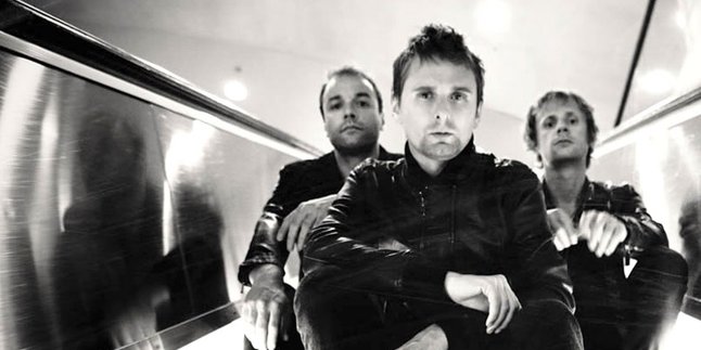 [Video] Muse Rilis Klip Single Ketiga, 'Follow Me'