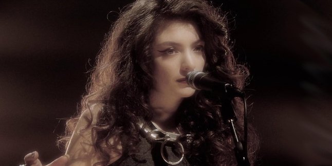 [Video] Nirvana Hidup Kembali, Duet Bareng Lorde!