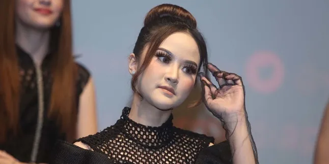 Video Pamer Area Pribadi Tersebar Luas, Gabriella Larasati Bersyukur Masih Diberi Pekerjaan