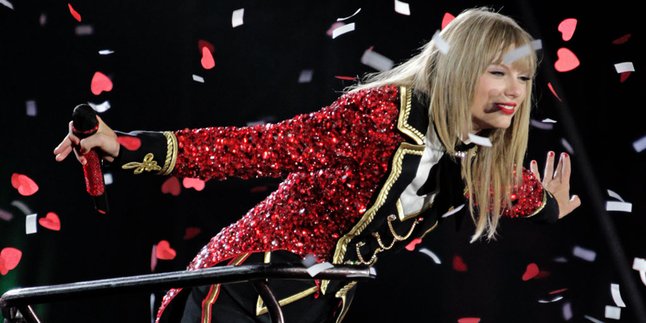 [Video] Penuh Tekanan, Taylor Swift Tetap Pede di MTV VMA