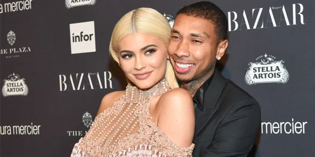 'Video Ranjang' Kylie Jenner - Tyga Hebohkan Fans & Dunia Maya 'Video Ranjang' Kylie Jenner - Tyga Hebohkan Fans & Dunia Maya