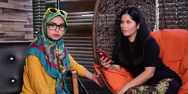 VIDEO: 'Rusuhnya' Interview Ria Ricis Bareng Annisa Pohan