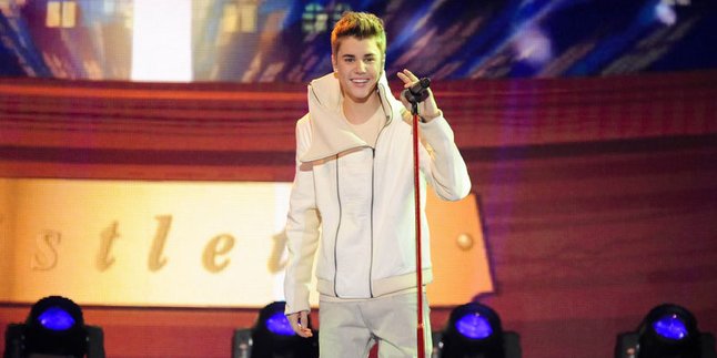 [Video] Versi Penuh Klip Justin Bieber Begitu 'Panas'