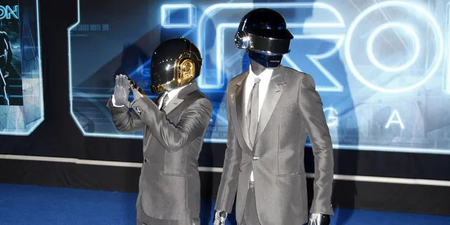 [Video] Wajib Tonton, Evolusi 'Get Lucky' dan Daft Punk Dari Era 1920!