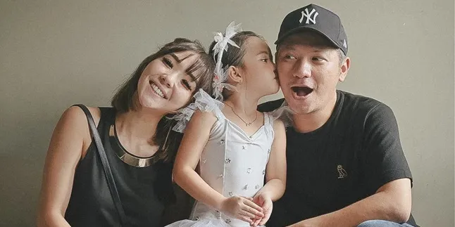 Viral Mantan Kru TV Ungkap Ada Pasangan Seleb Aslinya Nggak Harmonis, Gading Marten: Kalau 2 Tahun Lalu Mungkin