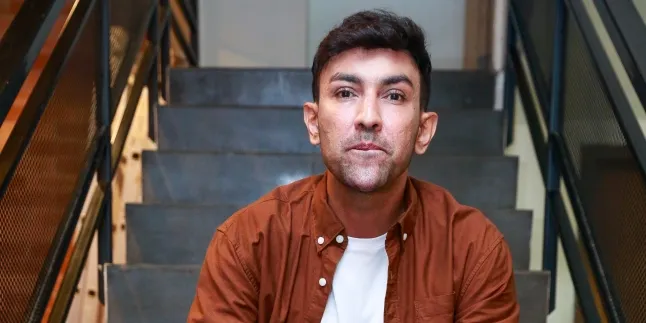 Viral Setelah Ajarkan Anak Celine Evangelista Salat, Sosok Maruef Ashary Ternyata Adik dari Kiki Fatmala!