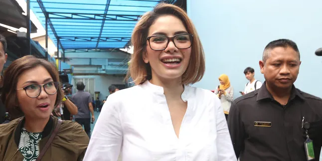 Vlog Dianggap Vulgar, Nikita Mirzani: Kenapa yang Lain Nggak?