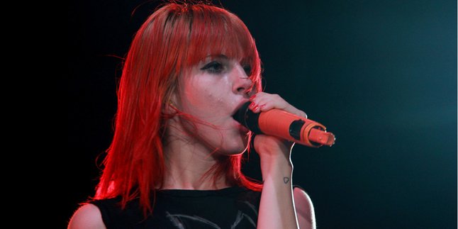 Vokalis Paramore Ternyata Punya Hutang Besar Kepada...