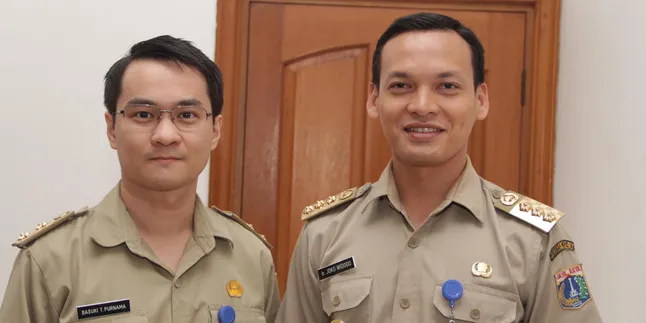 Wah, 'Jokowi' dan 'Ahok' Blusukan ke Kantor KapanLagi®!