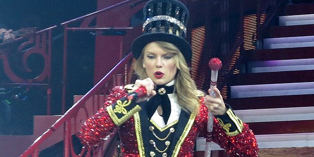 Wah, Taylor Swift Jadi Mayoret Marching Band!