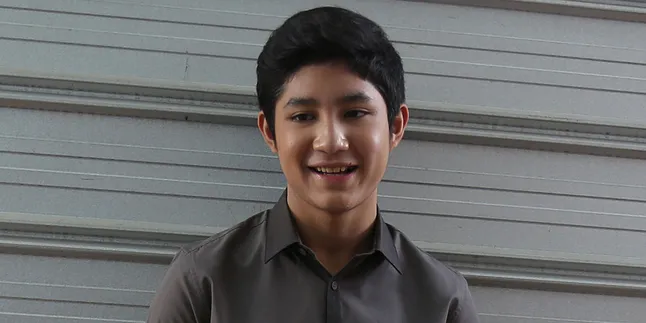 Wajah Adik Teuku Rassya Saat Tertawa Lebar, Imut Banget! Wajah Adik Teuku Rassya Saat Tertawa Lebar, Imut Banget!