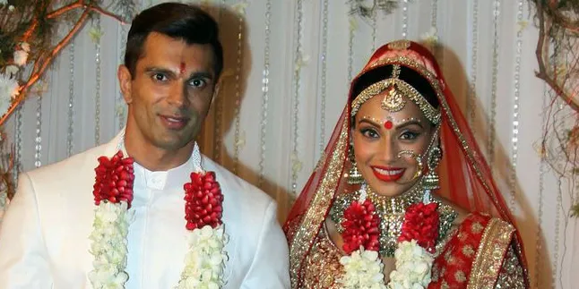 Wajah Polos Tanpa Make Up, Bipasha Basu Nikmati Spa di Bali