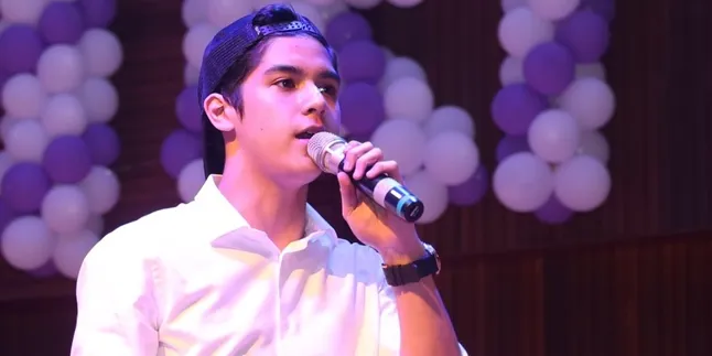 Waktu Tidur, Al Ghazali Pernah Tiba-Tiba Dipeluk Oleh LGBT