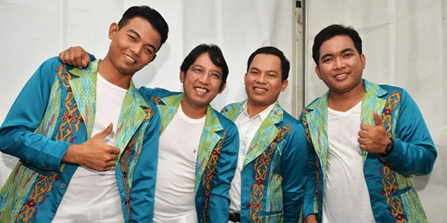 Wali Kosongkan Jadwal Demi Ngantri ke Surga Wali Kosongkan Jadwal Demi Ngantri ke Surga