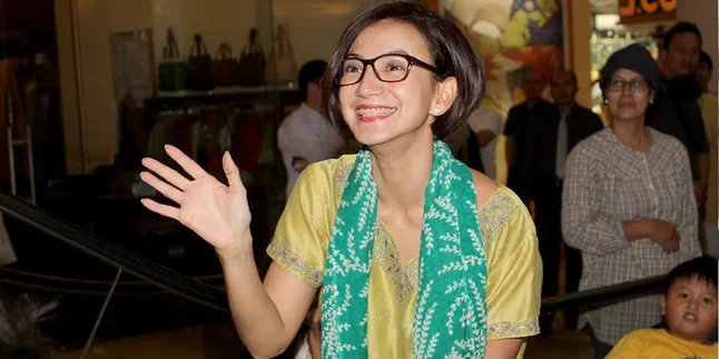 Wanda Hamidah: Karir Dunia Hiburan Saya Sudah Berakhir Wanda Hamidah: Karir Dunia Hiburan Saya Sudah Berakhir