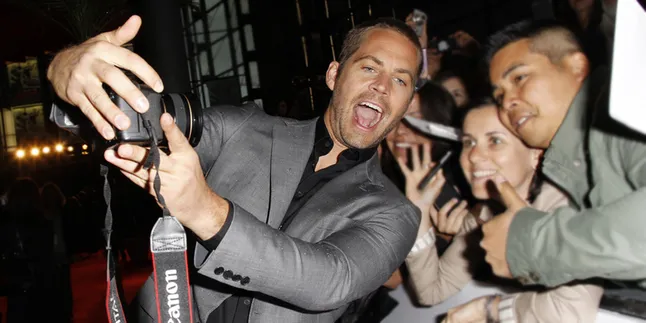 'Warisan Berharga' Paul Walker Akan Segera Dijual Ayahnya 'Warisan Berharga' Paul Walker Akan Segera Dijual Ayahnya
