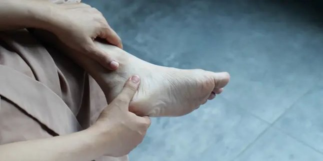 Beware of High Cholesterol in Hands and Feet, Know the Symptoms Including Tingling