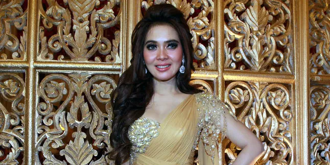 Wawancara di Televisi, Syahrini Dibilang Sok Intelek