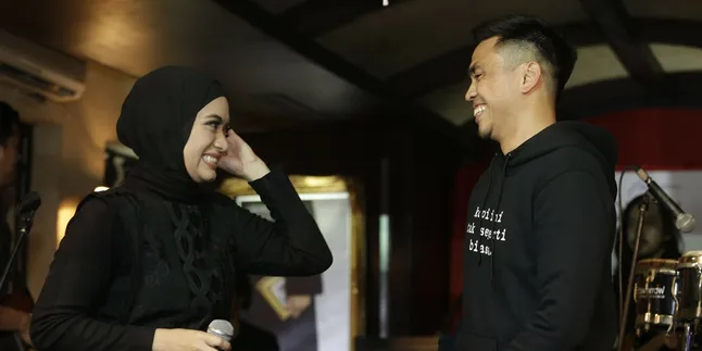 Wedding Anniversary dengan Ayudia Bing Slamet, Ditto Percussion: Kadonya Dobel Wedding Anniversary dengan Ayudia Bing Slamet, Ditto Percussion: Kadonya Dobel