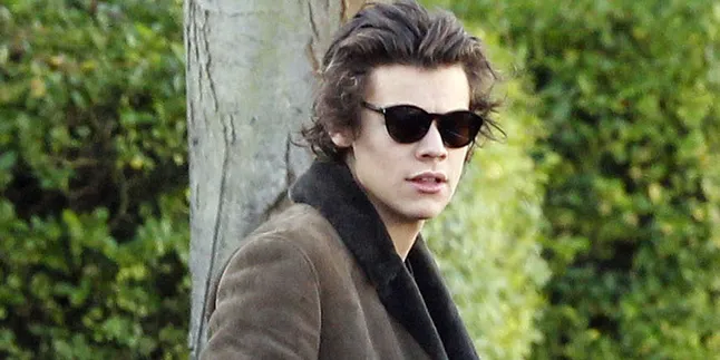 What, Harry Styles Selingkuh?