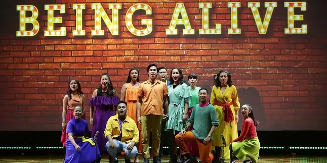 What I Did For Love, Pentas Dunia Perdana 13 Peserta Indonesia Menuju Broadway What I Did For Love, Pentas Dunia Perdana 13 Peserta Indonesia Menuju Broadway