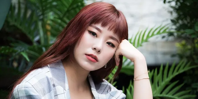 Wheein MAMAMOO Dilarikan ke Rumah Sakit Karena Cidera Leher dan Punggung