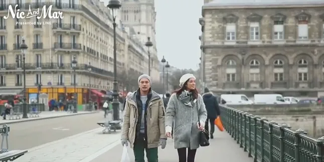 'When You Are Near', Ketika Nicholas - Mariana Makin Dekat