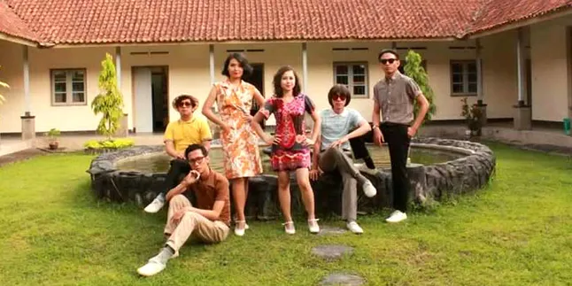 White Shoes and The Couples Company Rilis Album Lagu Daerah