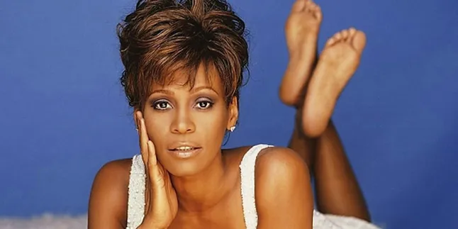 Whitney Houston Wariskan Bakat 'Liar' Pada Anaknya?
