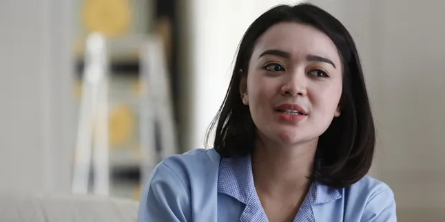 Wika Salim Pakai Baju Daur Ulang Ramah Lingkungan, Ikut Ramaikan Diet Plastik?