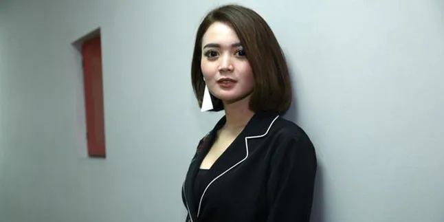 Wika Salim Ungkap Alasan Ogah Umbar Kehidupan Pribadi ke Publik Wika Salim Ungkap Alasan Ogah Umbar Kehidupan Pribadi ke Publik