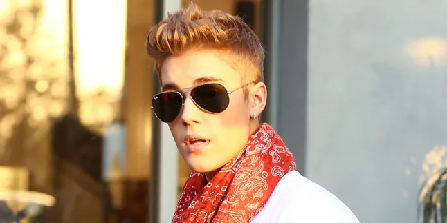 Wow, Inilah Bukti Justin Bieber Memang Seorang Jomblo Ngenes!