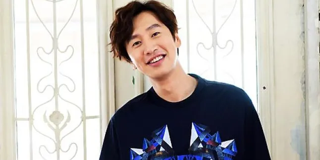 Wow, Pangeran Asia Lee Kwang Soo 'Akhiri' Masa Jomblo?