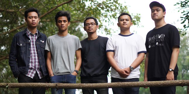 Write The Future Rayakan 1 Tahun 'CHANGING PACE' Dengan Rilis Music Video