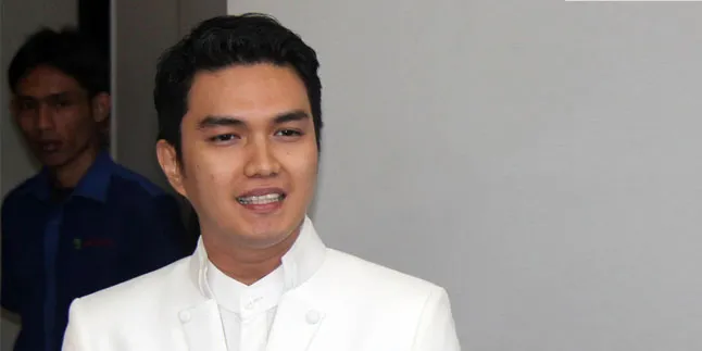 Wujud Syukur, Aldi Taher Ingin Jadi Pribadi Yang Lebih Baik Wujud Syukur, Aldi Taher Ingin Jadi Pribadi Yang Lebih Baik