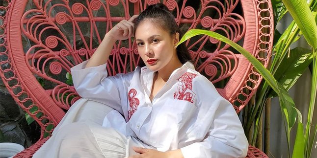 Wulan Guritno Displays Makeup-Free Photo, Proving Her Beauty Never Fades at 39 Years Old