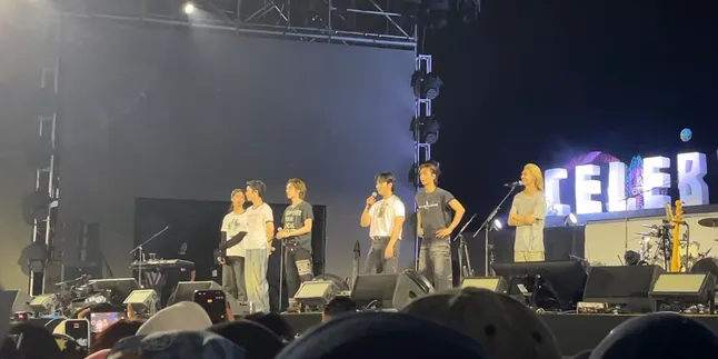 Xdinary Heroes Dazzles at Prambanan Jazz 2026, Villains Indonesia Join in Singing
