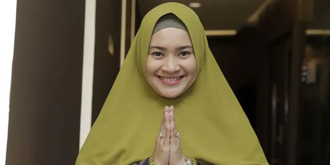 Yakin Soal Jodoh, Ikke Nurjanah Mengaku Masih Ada Hasrat Untuk Menikah Lagi Yakin Soal Jodoh, Ikke Nurjanah Mengaku Masih Ada Hasrat Untuk Menikah Lagi