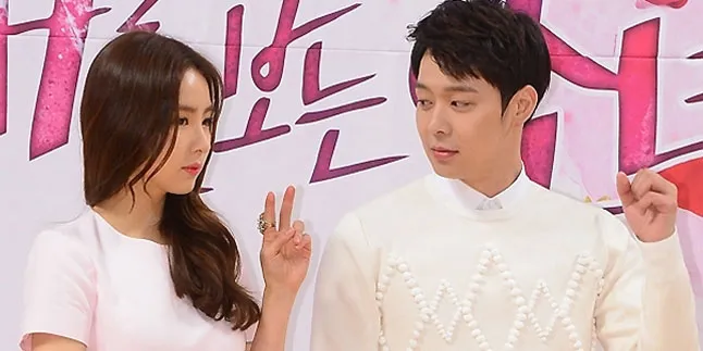 Yoochun & Shin Se Kyung Habiskan Malam Bersama, Bikin Fans Gemas Yoochun & Shin Se Kyung Habiskan Malam Bersama, Bikin Fans Gemas