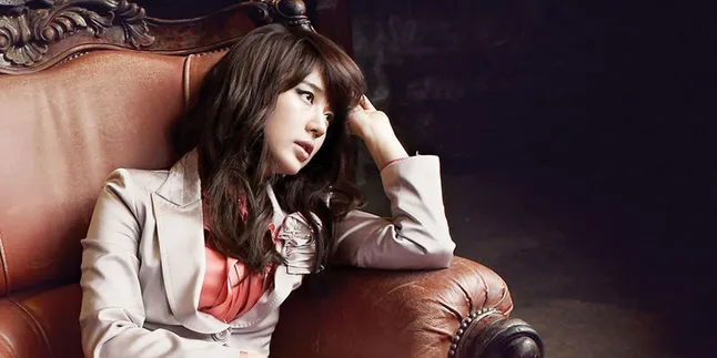 Yoon Eun Hye Minder Dengan Tulangnya Yang Kurus Yoon Eun Hye Minder Dengan Tulangnya Yang Kurus