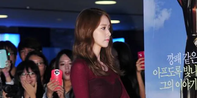 YoonA dan Kim Tae Hee Sita Perhatian di Red Carpet