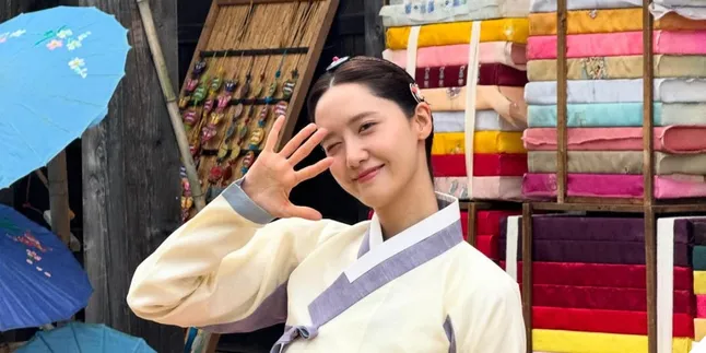 Yoona Jadi Satu-satunya Aktris Korea yang Dramanya No 1 Global di 2 Judul Berbeda Yoona Jadi Satu-satunya Aktris Korea yang Dramanya No 1 Global di 2 Judul Berbeda