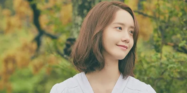 Yoona SNSD Belanja di Tokonya, Pegawai Ganteng Ini Heboh